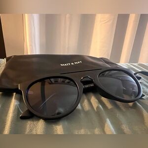Matt & Nat unisex sunglasses
